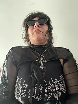 Snapshot of AmberGreyy_ chatting on July 12, 2026, 8:09 pm AmberGreyy online show from July 12, 2026, 8:09 pm