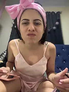 little isabela1 online show from December 2, 2024, 11:02 pm