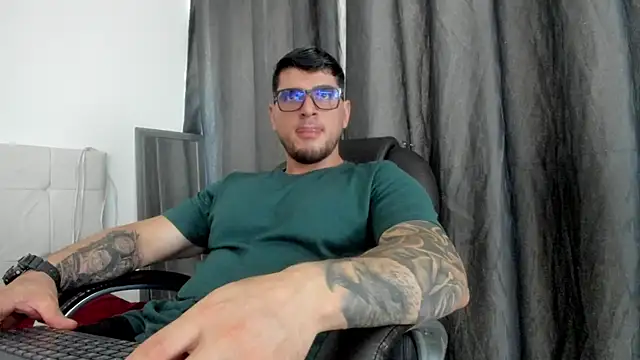 Teilor Creed online show from November 10, 2025, 7:30 pm