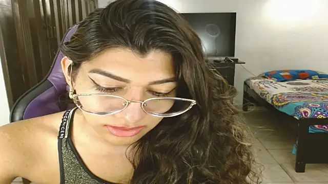 Snapshot of engielphoenis14 chatting on June 11, 2026, 2:22 am engielphoenis14 online show from June 11, 2026, 2:22 am