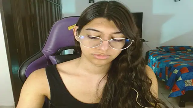 Snapshot of engielphoenis14 chatting on June 21, 2026, 7:41 pm engielphoenis14 online show from June 21, 2026, 7:41 pm