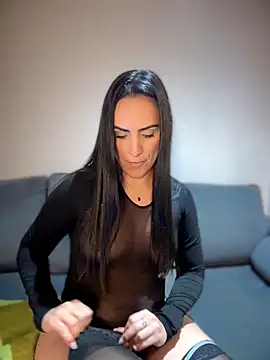 alessandra-a online show from May 9, 2026, 10:35 pm