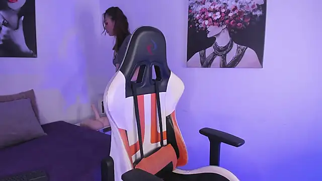  Victoria     online show from December 16, 2024, 8:26 pm