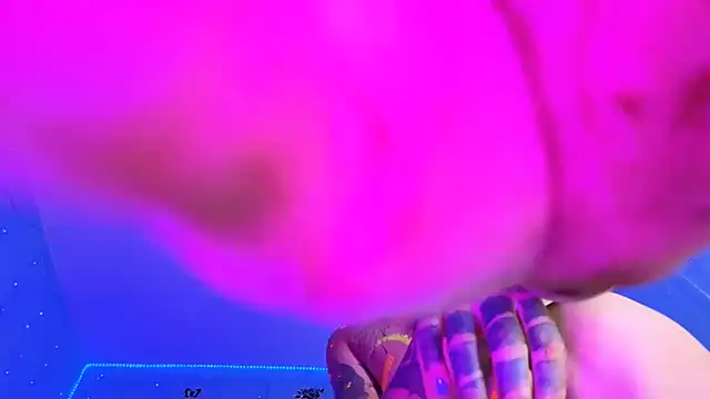 Snapshot of gabbiefoxthx chatting on February 13, 2025, 4:32 am gabbiefoxthx online show from February 13, 2025, 4:32 am