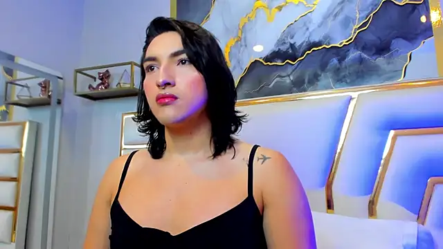 Snapshot of TomLondon_ chatting on March 10, 2025, 11:45 am TomLondon online show from March 10, 2025, 11:45 am