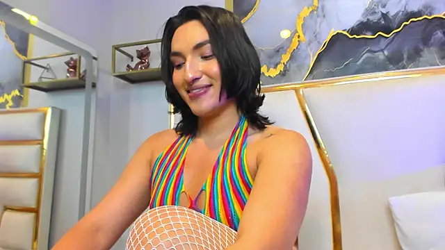 Snapshot of TomLondon_ chatting on March 14, 2025, 5:57 pm TomLondon online show from March 14, 2025, 5:57 pm