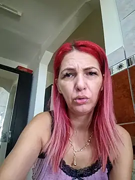 Snapshot of Evadesirex46 chatting on August 4, 2026, 9:14 am Evadesirex46 online show from August 4, 2026, 9:14 am