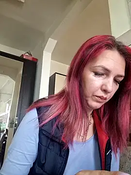 Snapshot of Evadesirex46 chatting on March 18, 2026, 8:50 am Evadesirex46 online show from March 18, 2026, 8:50 am