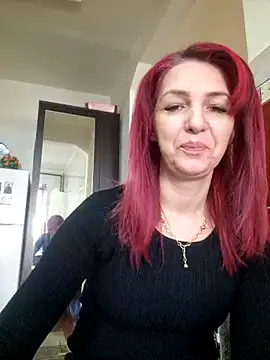 Snapshot of Evadesirex46 chatting on March 10, 2026, 9:02 am Evadesirex46 online show from March 10, 2026, 9:02 am