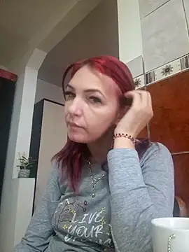 Snapshot of Evadesirex46 chatting on February 8, 2026, 6:44 am Evadesirex46 online show from February 8, 2026, 6:44 am