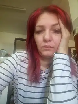 Snapshot of Evadesirex46 chatting on February 25, 2026, 10:04 am Evadesirex46 online show from February 25, 2026, 10:04 am