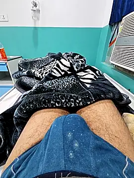 villagb12 online show from December 16, 2025, 5:17 pm