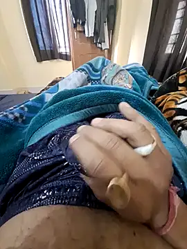 villagb12 online show from December 27, 2024, 3:53 am