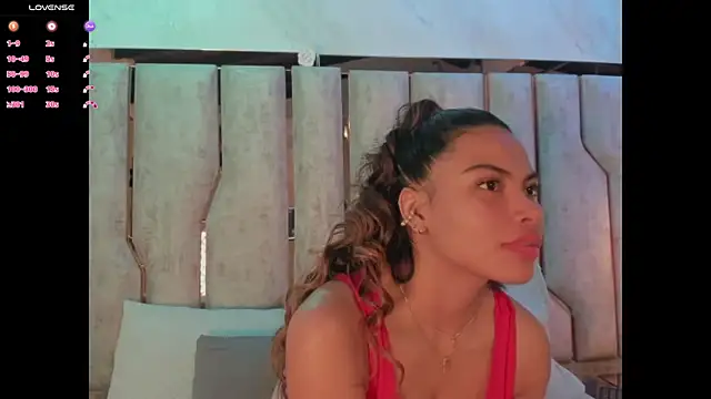 Snapshot of barbara_cambels chatting on December 22, 2025, 8:31 pm barbara cambels online show from December 22, 2025, 8:31 pm