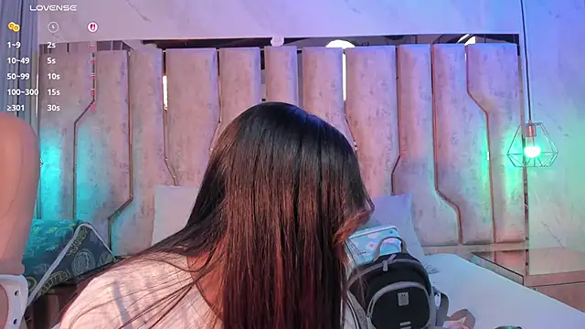 Snapshot of barbara_cambels chatting on March 6, 2026, 7:09 pm barbara cambels online show from March 6, 2026, 7:09 pm