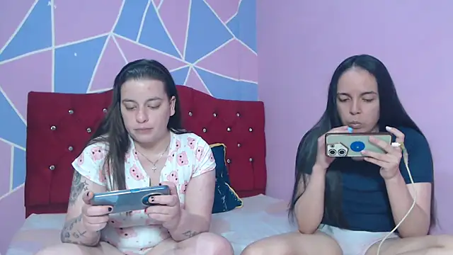 Snapshot of Lola_barbara chatting on March 19, 2026, 1:49 am Lola barbara online show from March 19, 2026, 1:49 am