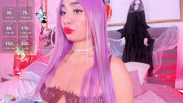 Snapshot of MandyWester chatting on October 27, 2025, 8:21 pm MandyWester online show from October 27, 2025, 8:21 pm