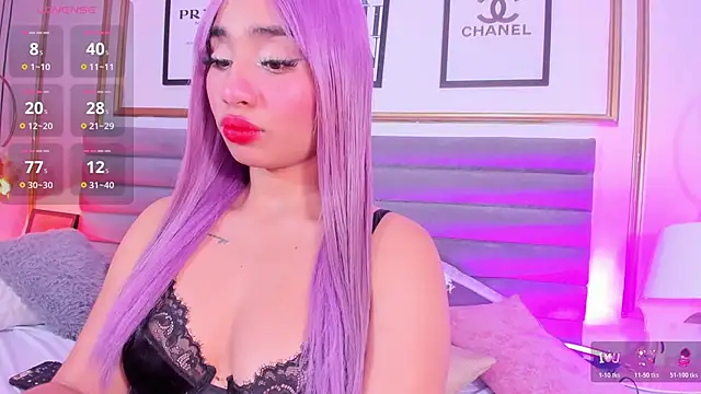 Snapshot of MandyWester chatting on November 6, 2025, 9:30 pm MandyWester online show from November 6, 2025, 9:30 pm