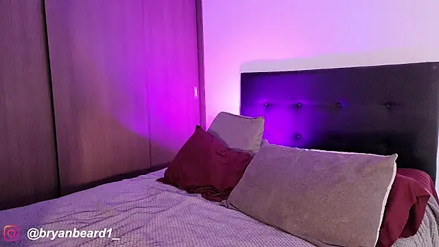 bryanbeard  online show from February 1, 2026, 7:45 pm