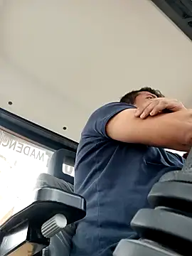 Snapshot of Adana1994 chatting on December 7, 2024, 8:38 am Adana1994 online show from December 7, 2024, 8:38 am