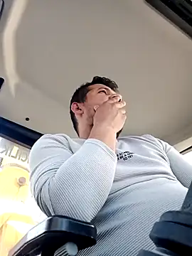 Snapshot of Adana1994 chatting on January 20, 2025, 11:02 am Adana1994 online show from January 20, 2025, 11:02 am