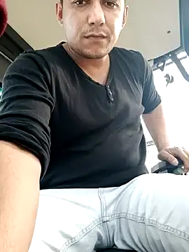 Snapshot of Adana1994 chatting on December 27, 2024, 7:18 am Adana1994 online show from December 27, 2024, 7:18 am