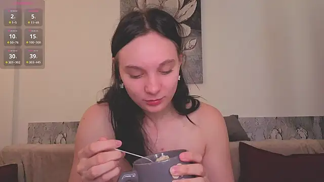 Snapshot of NaokoStifel chatting on August 5, 2026, 1:10 am NaokoStifel online show from August 5, 2026, 1:10 am