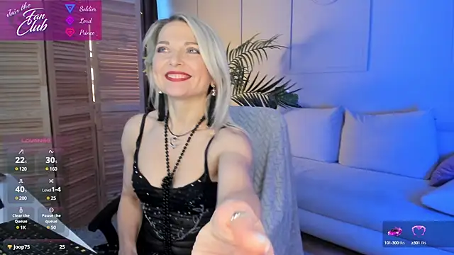 Snapshot of Gloria_Lovely chatting on February 20, 2025, 2:02 pm Gloria Lovely online show from February 20, 2025, 2:02 pm