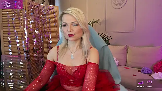 Snapshot of Gloria_Lovely chatting on February 13, 2025, 10:44 am Gloria Lovely online show from February 13, 2025, 10:44 am