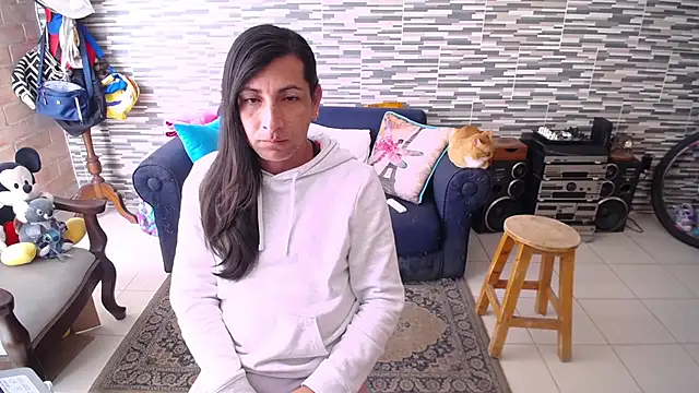 VioletaGomezCo online show from April 21, 2026, 6:14 pm