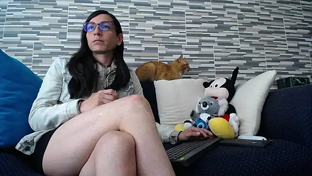 VioletaGomezCo online show from January 13, 2026, 4:22 pm