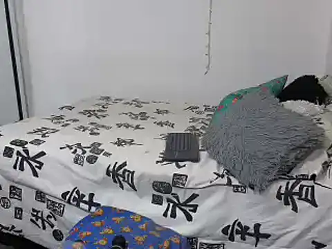 Snapshot of charlotte_077 chatting on March 19, 2025, 7:40 am charlotte 077 online show from March 19, 2025, 7:40 am