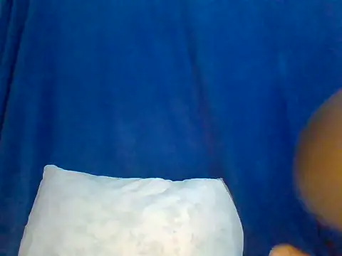 Snapshot of sweet_love00 chatting on July 16, 2026, 5:48 am sweet love00 online show from July 16, 2026, 5:48 am