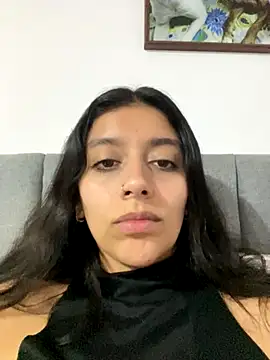 BrittanyDiaz online show from November 13, 2025, 7:40 pm