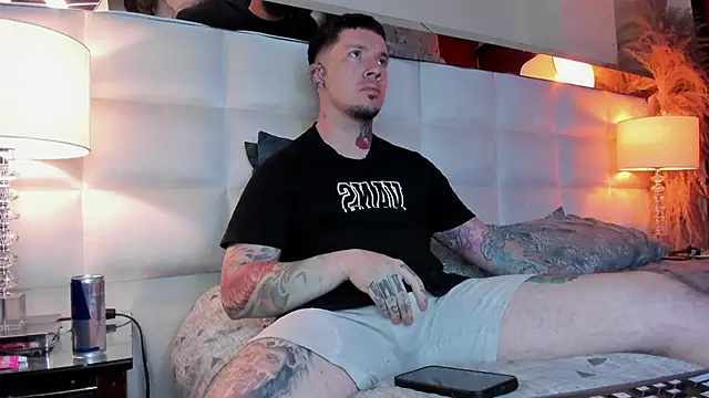 Snapshot of Adam_tatto chatting on November 9, 2025, 4:49 am Adam tatto online show from November 9, 2025, 4:49 am