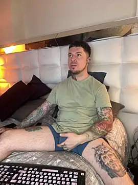 Snapshot of Adam_tatto chatting on November 23, 2025, 5:12 pm Adam tatto online show from November 23, 2025, 5:12 pm