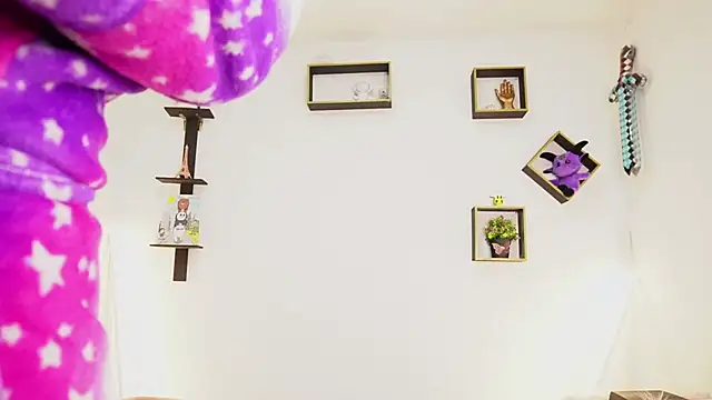 Snapshot of Sophy_SmileSweet chatting on October 21, 2025, 11:20 am Sophy SmileSweet online show from October 21, 2025, 11:20 am