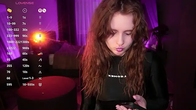 Jantrlatex online show from February 15, 2026, 9:25 pm