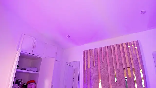 LeahxBarker online show from March 8, 2025, 8:14 pm