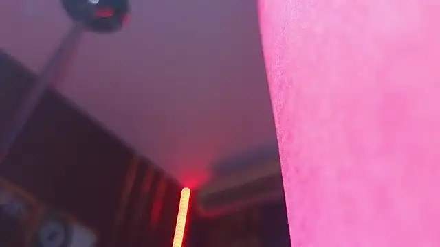 Snapshot of alissa4blonde chatting on December 4, 2025, 6:12 am alissa4blonde online show from December 4, 2025, 6:12 am