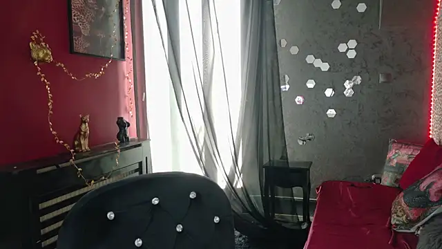 alissa4blonde online show from June 5, 2026, 5:01 am