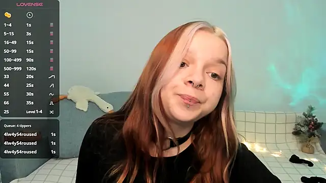 crystal lilith online show from December 10, 2024, 1:22 pm
