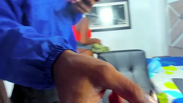 Snapshot of EvaxEmma chatting on November 20, 2025, 1:45 pm EvaxEmma online show from November 20, 2025, 1:45 pm