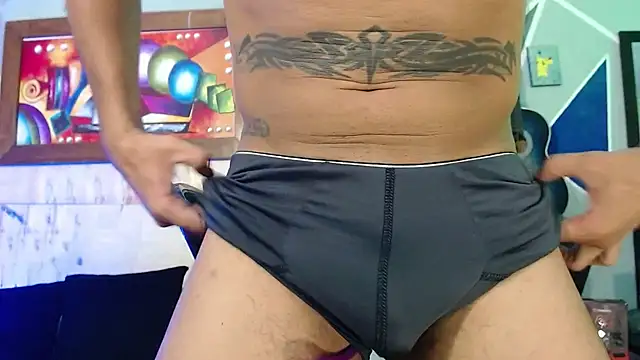 MagnusFrost online show from April 25, 2026, 9:56 pm
