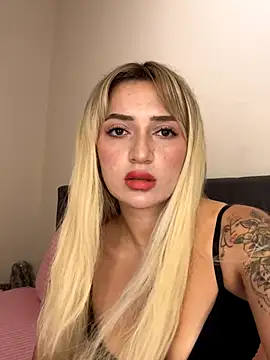 Snapshot of yaprakmericc chatting on October 27, 2025, 9:05 pm yaprakmericc online show from October 27, 2025, 9:05 pm