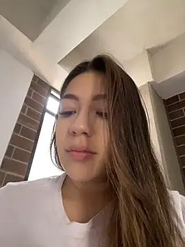 Snapshot of Latina_vanessa chatting on July 5, 2026, 4:47 pm Latina vanessa online show from July 5, 2026, 4:47 pm
