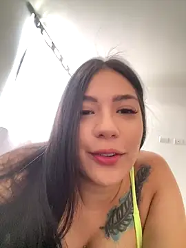 Latina vanessa online show from September 17, 2025, 4:20 pm