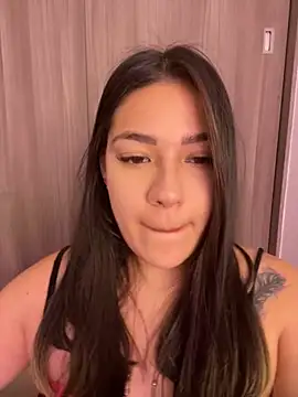 Latina vanessa online show from February 14, 2025, 2:50 am