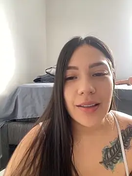 Snapshot of Latina_vanessa chatting on October 17, 2025, 7:26 pm Latina vanessa online show from October 17, 2025, 7:26 pm