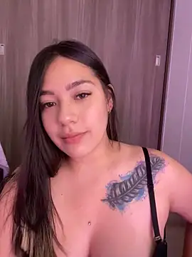 Latina vanessa online show from January 29, 2025, 12:33 am